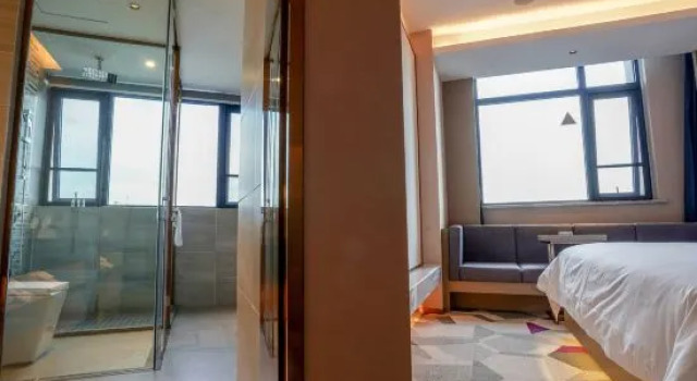 Люкс Lavande Hotel Huoshan East Lake Lanting store