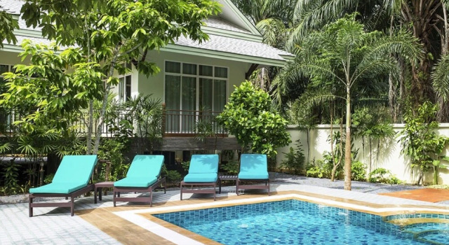 Вилла с 2 комнатами Baan Aree Private Pool