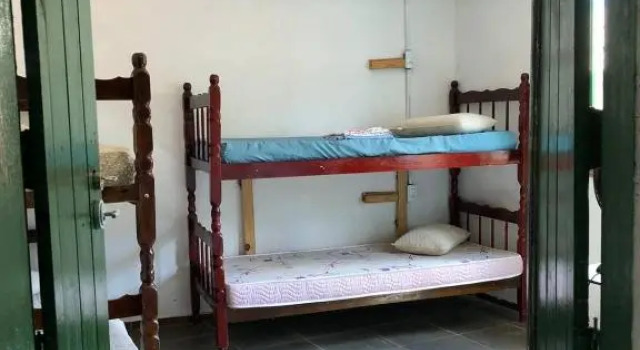 Кровать в общем номере Hostel Casa Latina