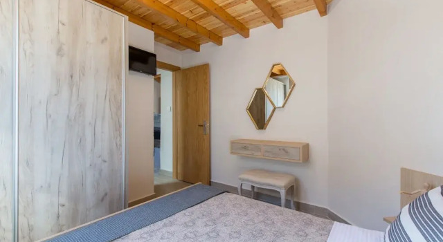 Kismet Apt - Retreat to a Stylish home