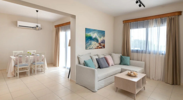 Вилла Luxury с балконом и с видом на море RITA MARE seafront villas heated Pools