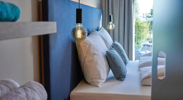 Wellness und Brunch Hotel MorgenZeit beheizter Naturteich Genuss Frühstück bis 13 Uhr Hochkönig Sommercard, Забронировать Отель Мария-Альм High King Mountain