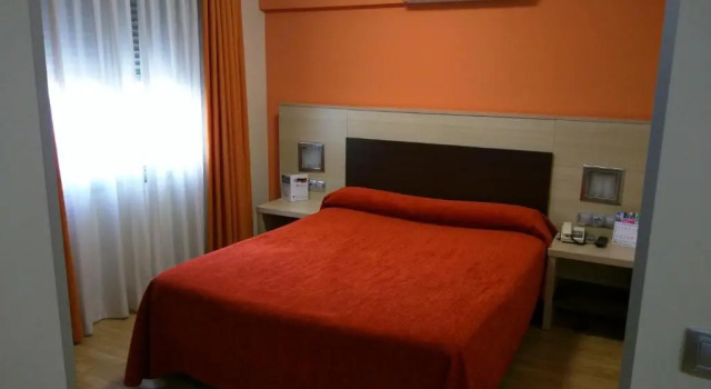 Двухместный номер Standard Hotel Avenida