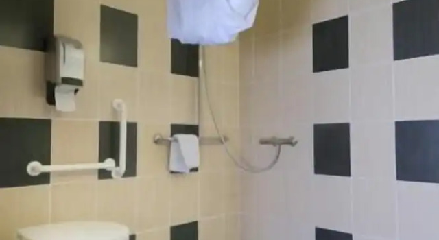 Двухместный номер Comfort с видом на внутренний двор Logis Hôtel de la Tour