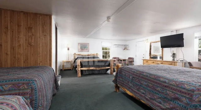 Четырёхместный номер Standard Marianna Inn Panguitch