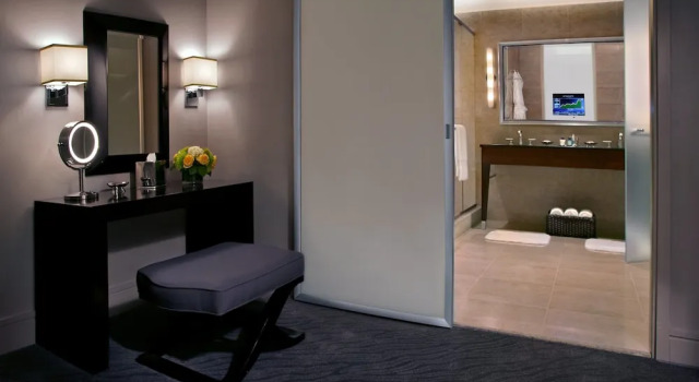 Двухместный люкс Deluxe c 1 комнатой с видом на город Trump International Hotel & Tower Chicago