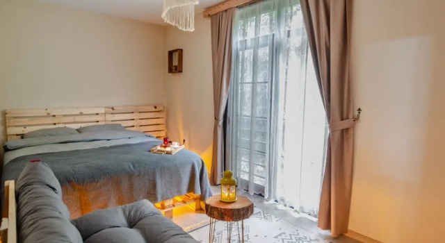 Pallet Glamp NG & But K Otel, Varaa Hotelli Hotellit Marmara-alue pysäköinnillä, Pysäköinti