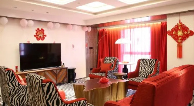 Люкс Eastern Garden Service Apartment