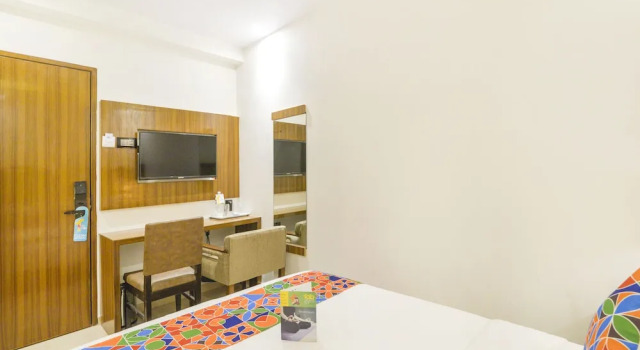 Hotel New Urban Court, Забронировать Отель Отели штата Махараштры с завтраком, Завтраки