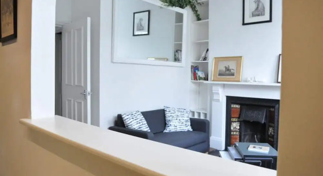 Bright 1 Bedroom Flat Perfect for City Getaway