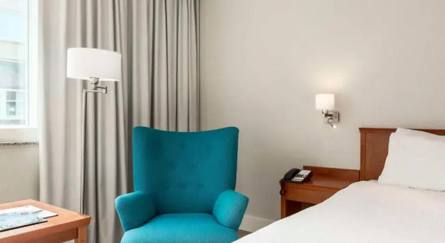 Номер XL Superior NH Amsterdam Schiphol Airport