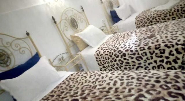 Hotel Aqdas, Забронировать Отель Отели Марракеш-Тенсифт-Эль-Хауз с парковкой, Парковка