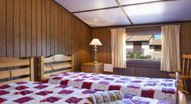 Mediterranean-style Holiday Home, Just 200 m. From the Beach, Забронировать Отель Отели Портирань с бассейном, Бассейн