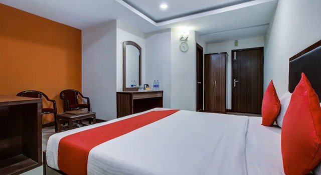 OYO 3575 The Wave International, Book Hotel Hoteller i Jamshedpur med pool, Swimmingpool