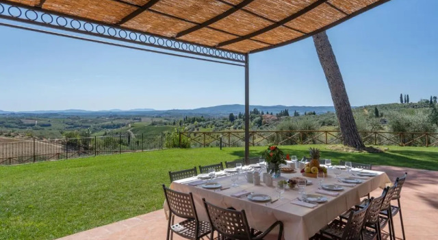 Вилла VILLA IL PINO 12, Emma Villas