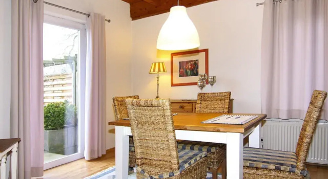 Holiday Home in the Quiet Corner, Bad Malente, Забронировать Отель Маленте 