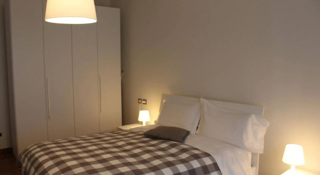 Comoholidays - Exclusive Apartment, Забронировать Апартаменты/квартира Отели Комо с парковкой, рядом с Площадь Кавур, Парковка