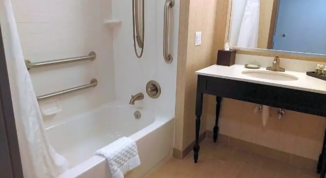 Люкс Best Western Plus Dayton Hotel & Suites