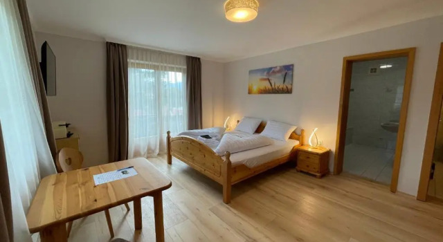Двухместный номер Standard с балконом Haus Seerose
