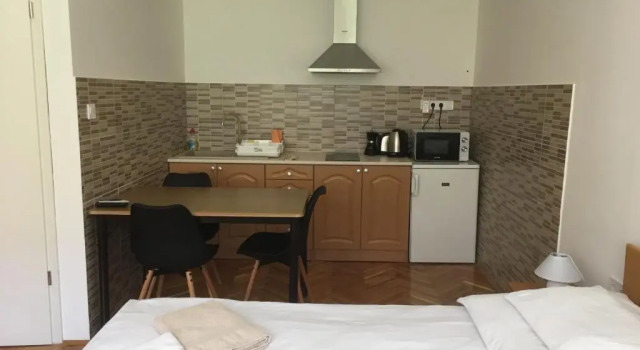 Апартаменты Bogoly Apartman