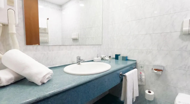 Одноместный номер Standard с балконом Hotel Glis
