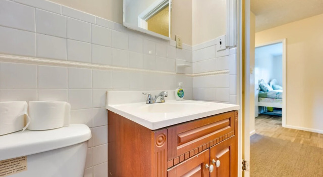 Коттедж Quiet Columbus Home w/ Private Deck & Grill!
