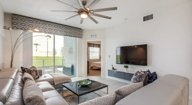 Beautiful 3 Bdrm 2 Bath Condo