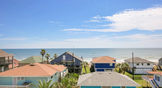 The Ocean Aire 3 Bedroom Home