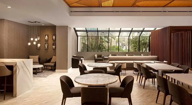 Шестиместный номер Superior Palm Beach Gardens Marriott