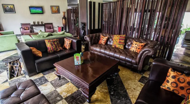 Royal Pavilion Hotel and Suites, Buchen Sie Hotel Abeokuta Ogun