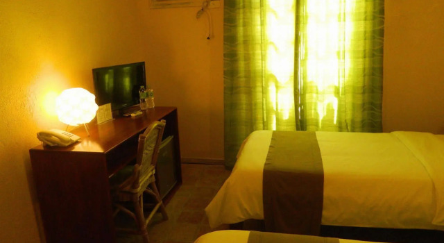 Sun Villa Beachfront Resort & Spa