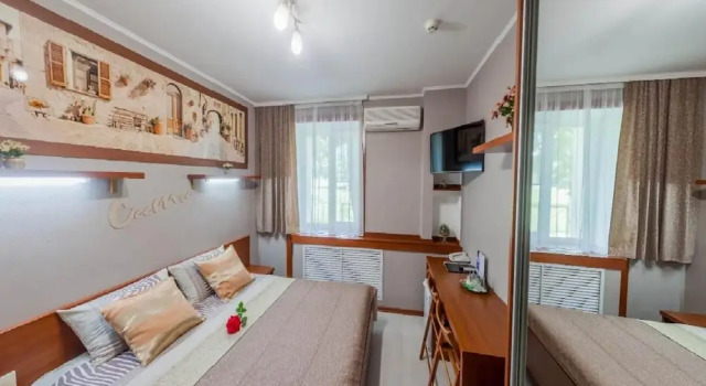 Express City Hotel