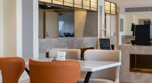 Vienna Hotel (Weishi County Government), Book Hotel Kaifeng Henan