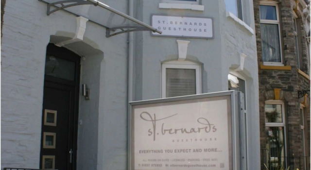 St Bernards, Забронировать Гостевой дом Гостевые дома Ньюки, рядом с Рыбацкая хижина Huer's Hut, Гостевой дом