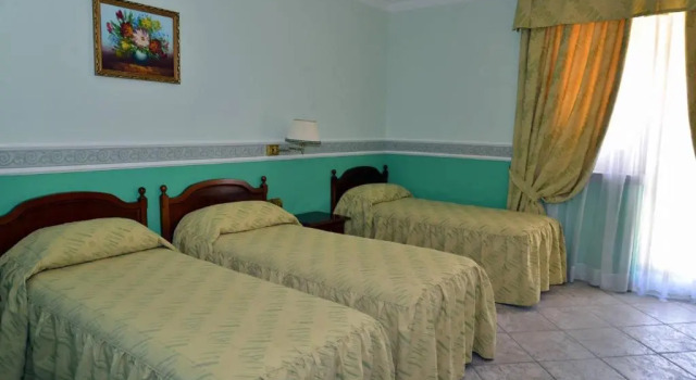 Трёхместный номер Standard Afrodite Boutique Hotel