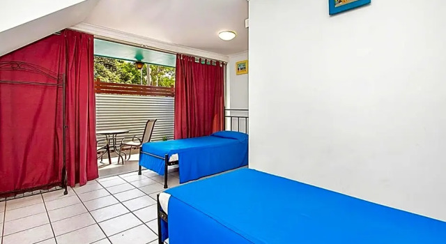 Номер Standard с видом на горы Caravella Backpackers