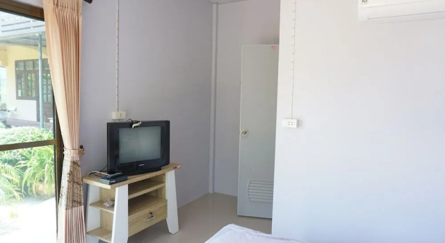 Kedsila Hometel, Забронировать Гостевой дом Отели Южного Таиланда с парковкой, Парковка