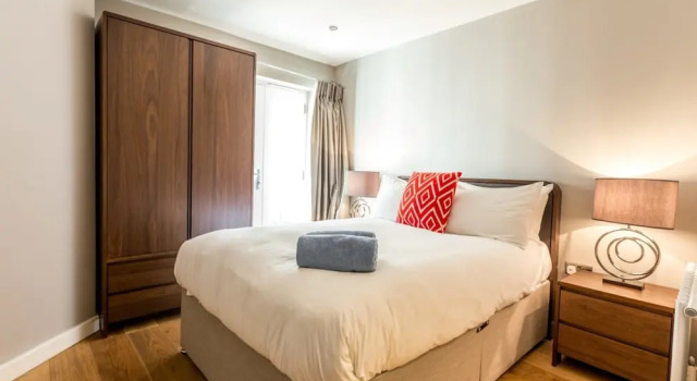 The Sweet Mews - Big Bright 4bdr Mews Home in Paddington, Забронировать Отель Отели Лондона 3 звезды, рядом с Деловой район Паддингтон-Сентрал, 3*