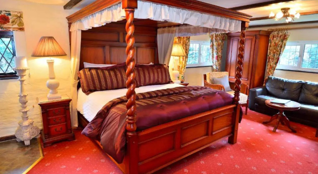 Люкс The Roundabout Hotel