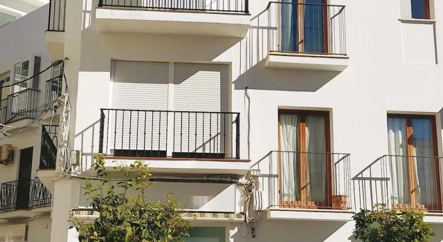 Apartamento Bronce B Centro Nerja Sun, Varaa Huoneisto Nerja Axarquía