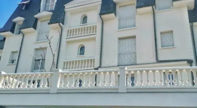 Le 100 Brossolette, Забронировать Апартаменты/квартира Нуази-ле-Гран Seine-Saint-Denis