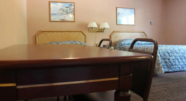 Четырёхместный номер Standard Tides Inn at Stehli Beach
