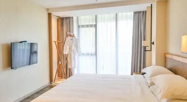 Люкс с видом на море YOOLAND Hotel Sun Moon Bay