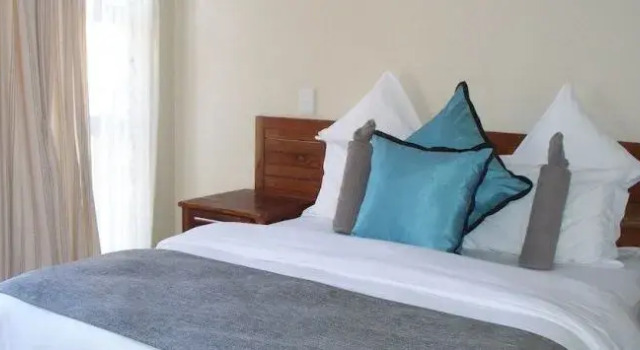 Sandpiper Dunes, Book Hotel Hotels in Long Beach with a Pool, Swimming Pool