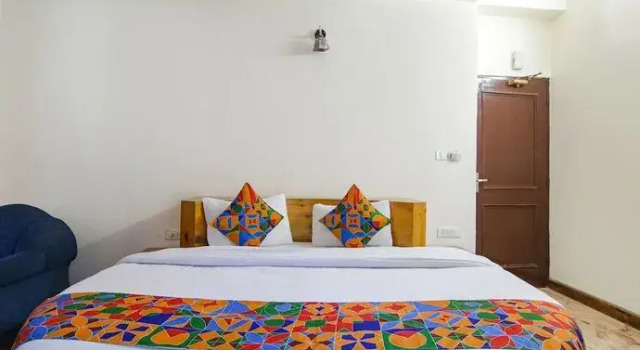FabHotel Baragarh Regency
