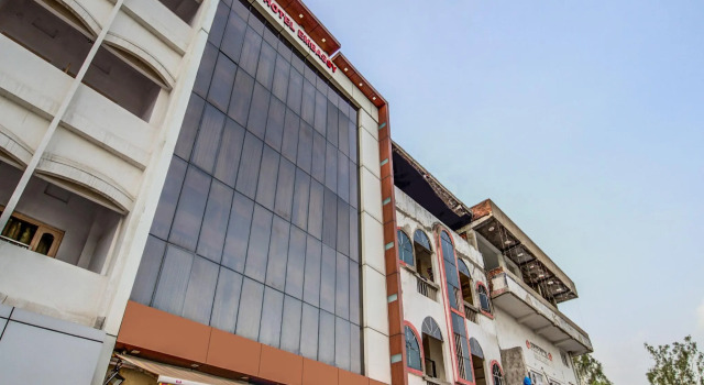 OYO Flagship 7852 Hotel Embassy, Book Hotel Ranchi Jharkhand