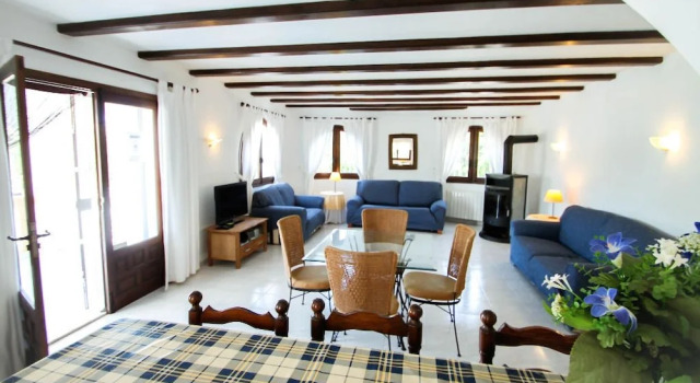 Paraiso Terrenal 4 - well-furnished villa with panoramic views by Benissa coast