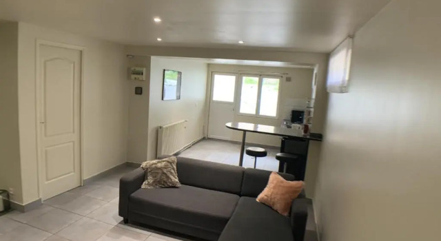 Апартаменты Appartement cosy proche Roissy CDG Astérix DisneyLand Paris