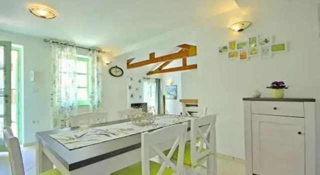 Fabulous villa Zelda with pool near the beach, Забронировать Отель Отели Лижнян 5 звезд, 5*