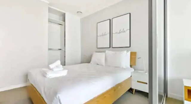 Heart of the City Stylish 1BR Flat | Zodiak Stays, Забронировать Дом для отпуска Виллы Окленда, Вилла